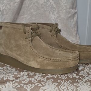 Clarks Men's Brown Suede Boots - Wallaston